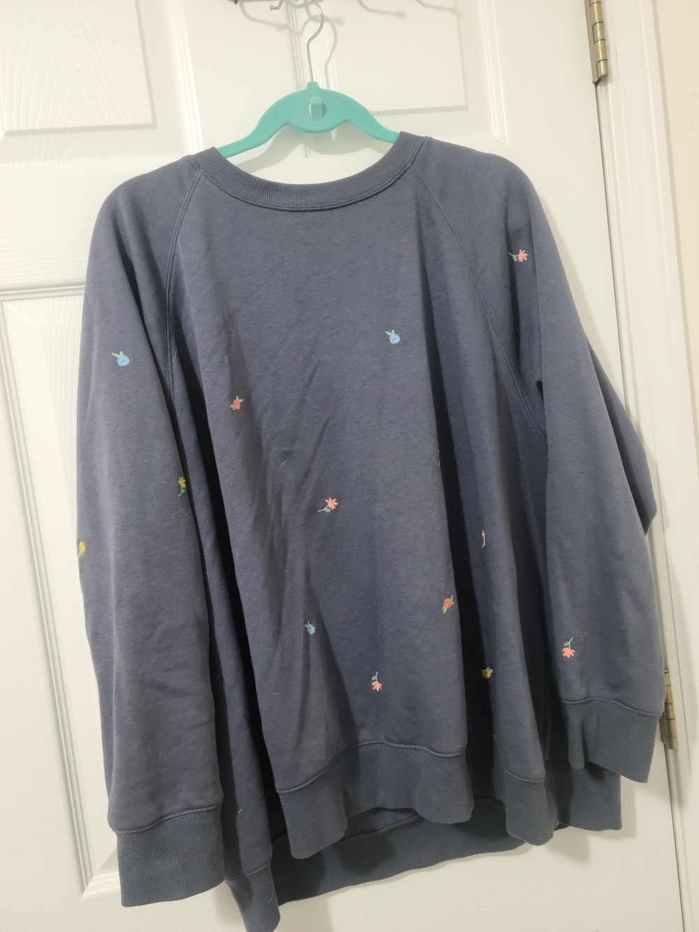 Old Navy Navy Blue Sweatshirt with Multicolor Flower Embroidery
